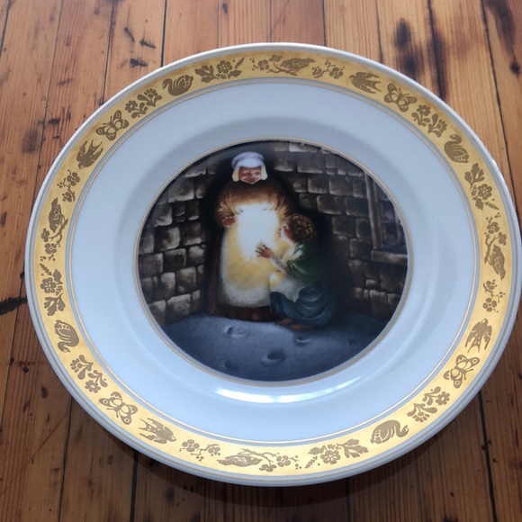 Royal Copenhagen Accents Vintage The Hans Christian Andersen Plates